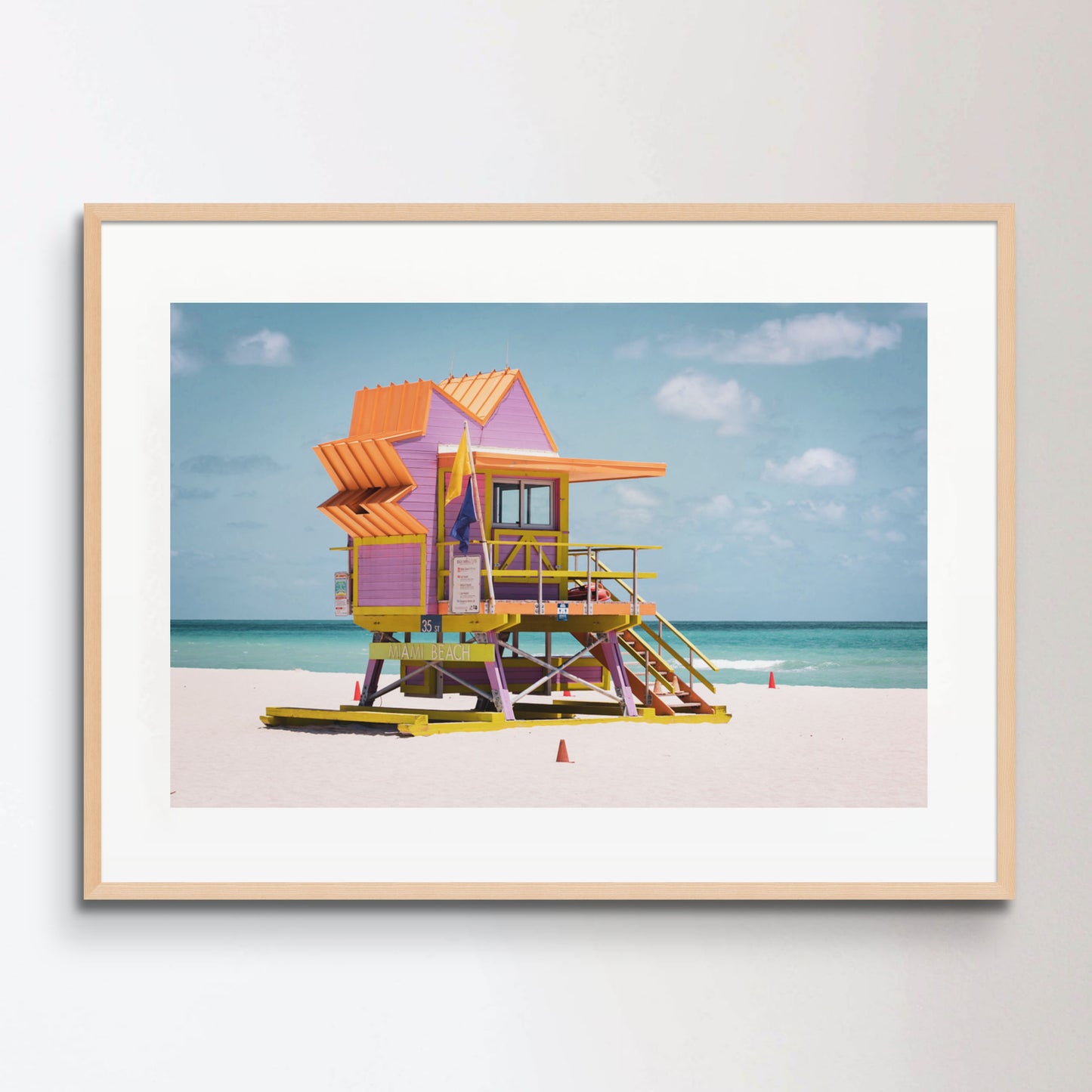 35th Street Lifeguard Stand - Miami Beach