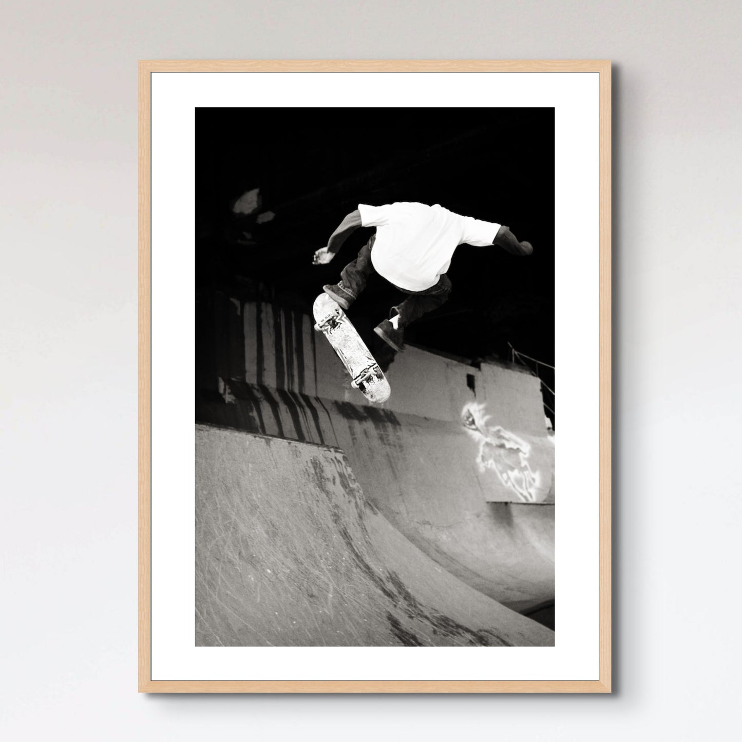 Black and Whit Photo of a Skateboarder