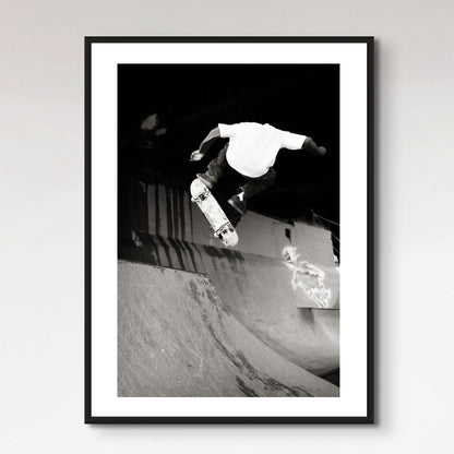 Black and Whit Photo of a Skateboarder